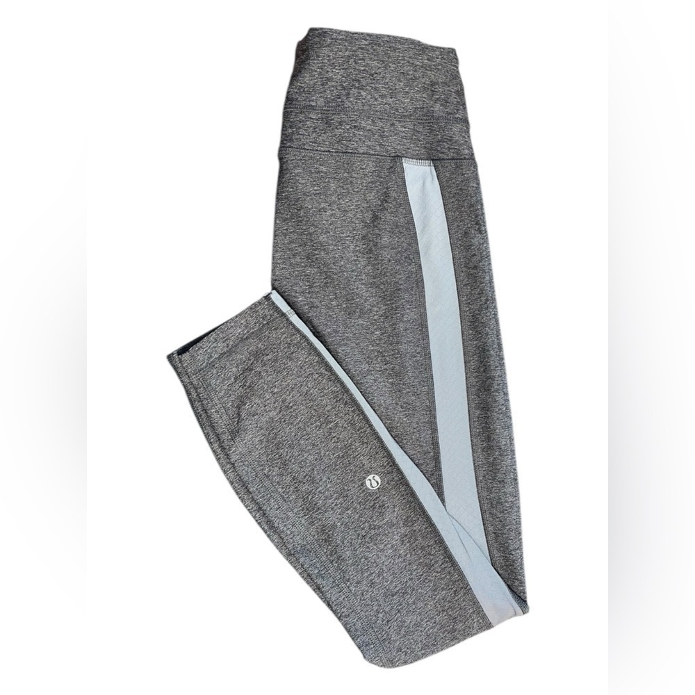 Lululemon Gray Reflective Stripe Leggings – Size 4